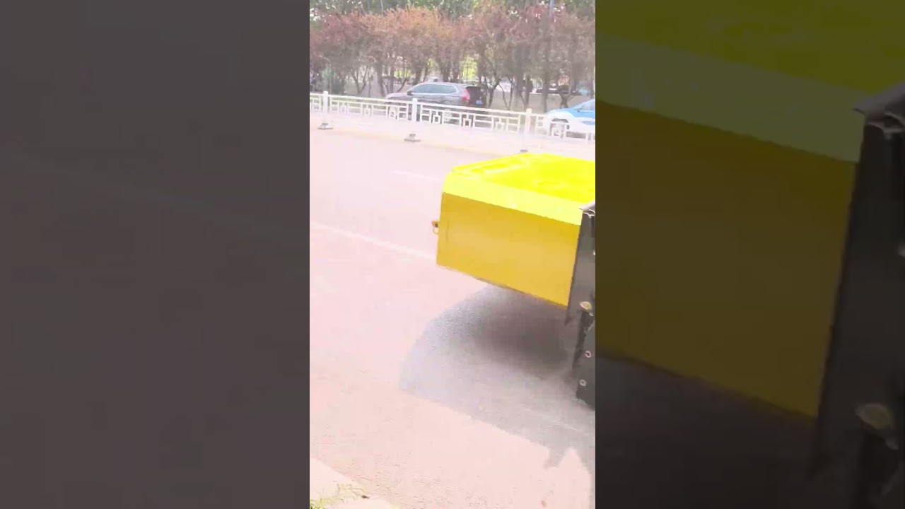 Extreme Velocity vs Scattered Trash: The Ultimate Highway Clean ✨