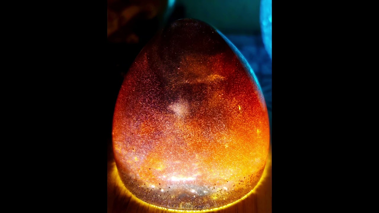 Cosmic halflight