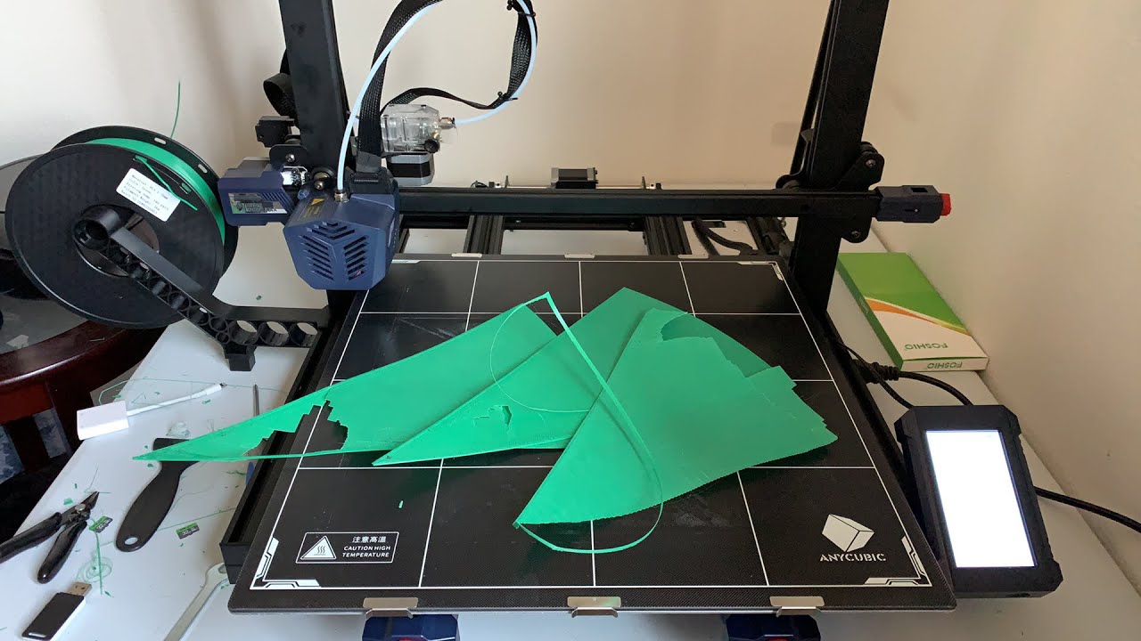 My printer keeps messing up, so I want to record this live so I can see what happens Anycubic Kobra