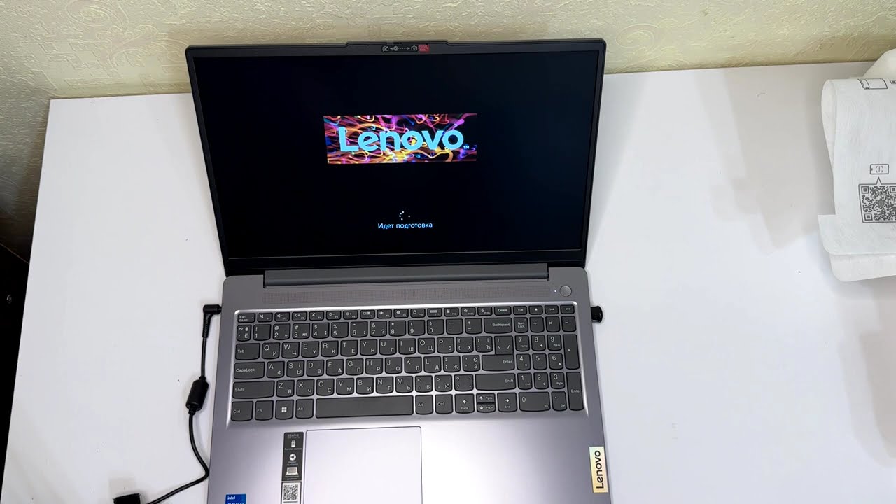 Lenovo IdeaPad Slim 3 15IAH8 Устанавливаем Windows 11 и настраиваем