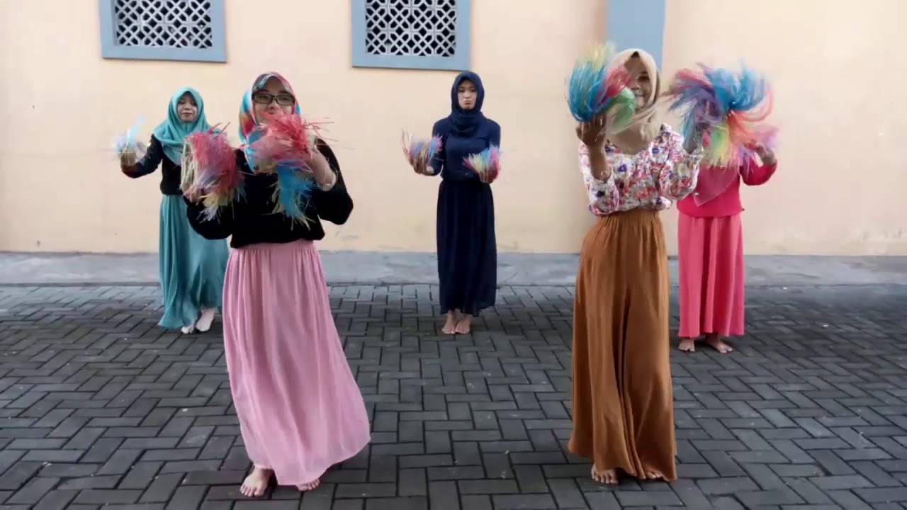 TARI BERGEMBIRA BERKUMPUL  MODERN-PGRA UIN Sunan Kalijaga Yogyakarta