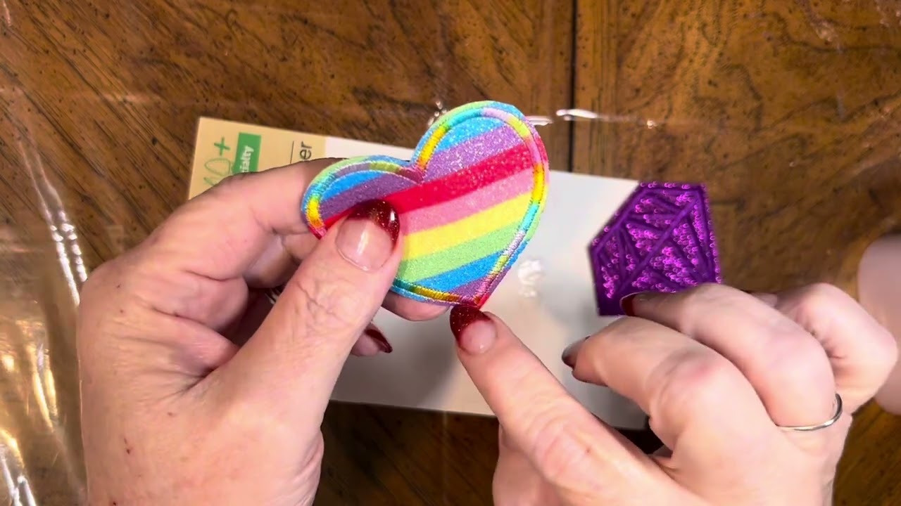 How to make AWESOME Cover Minders from iron-on transfers!!  Easy and so fun! 🤩