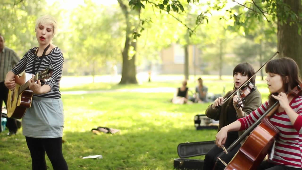 Olenka & The Autumn Lovers - Mary's Song - [Live in Bellwoods NXNE picnic 2011] Day 2