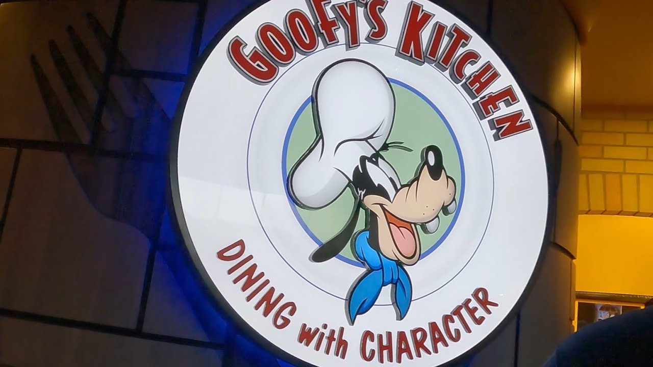 Breakfast at Goofy's Kitchen in the Disneyland Hotel California