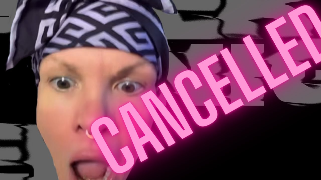 Chelsea Lee Art caught up in another r4c1st rant!