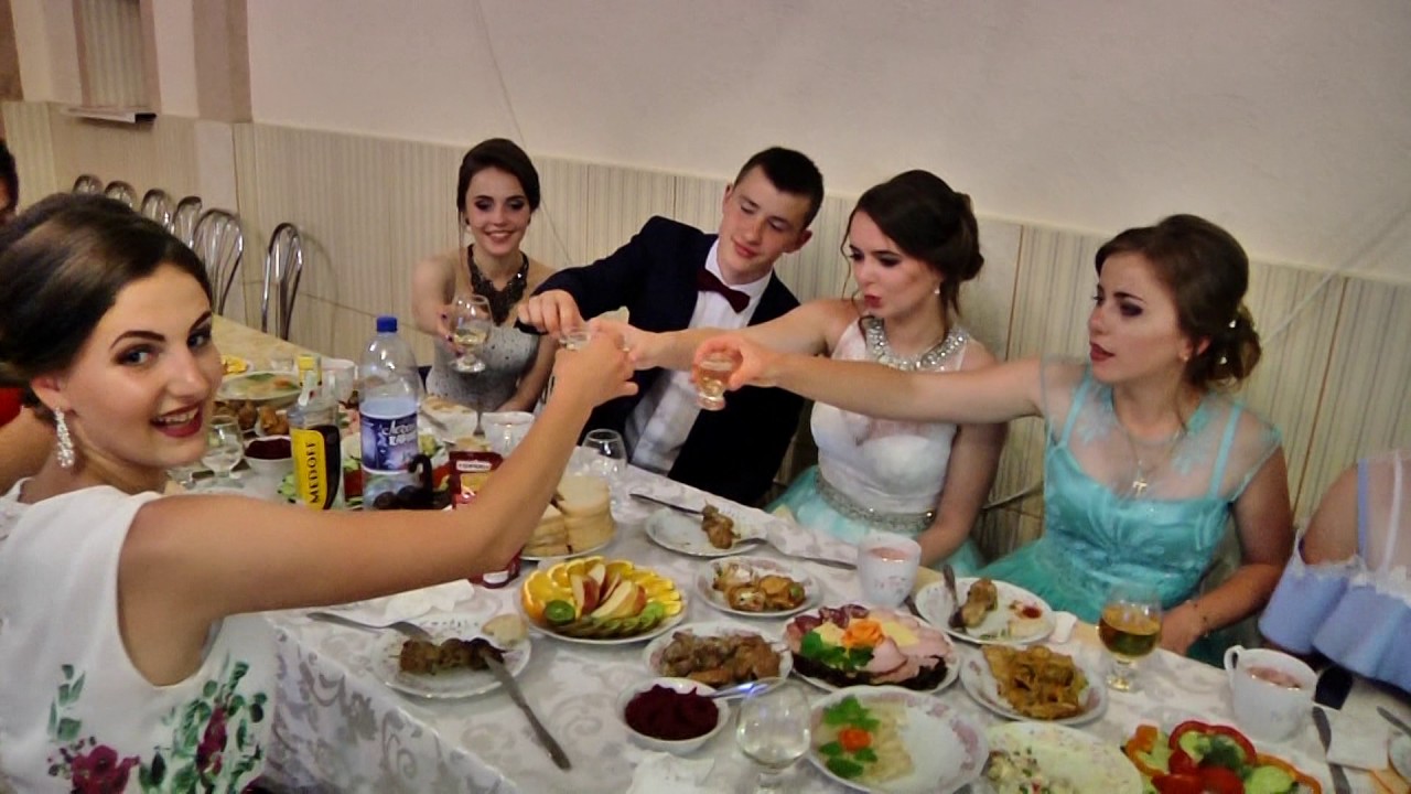 Випускний Опака