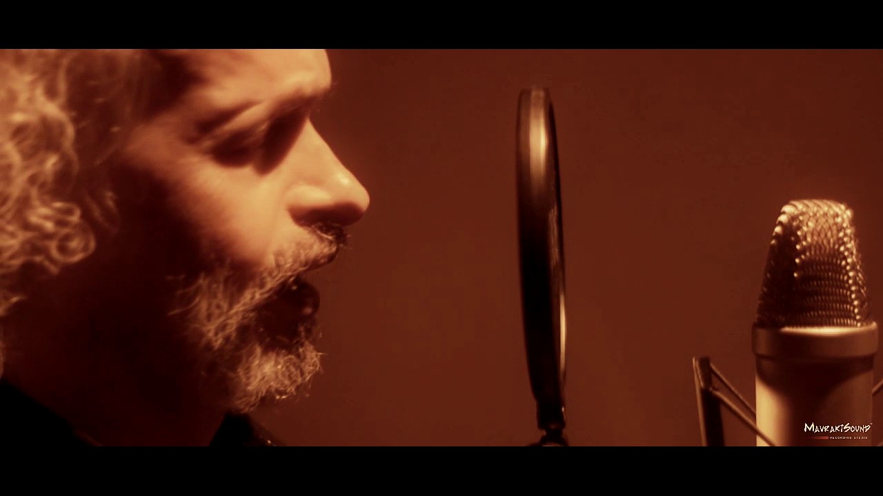 Αντώνης Κουκλινός ''Στη σιγαλιά της μοναξιάς''official videoclip 2016