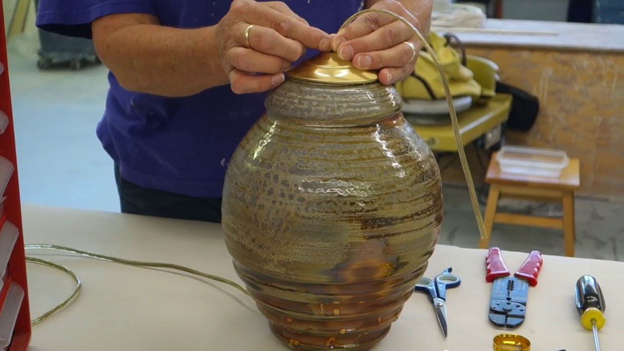 Wiring a Lamp