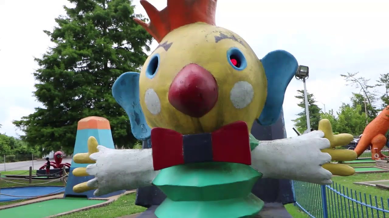 Amazing Old School Mini Golf - Sir Goony's