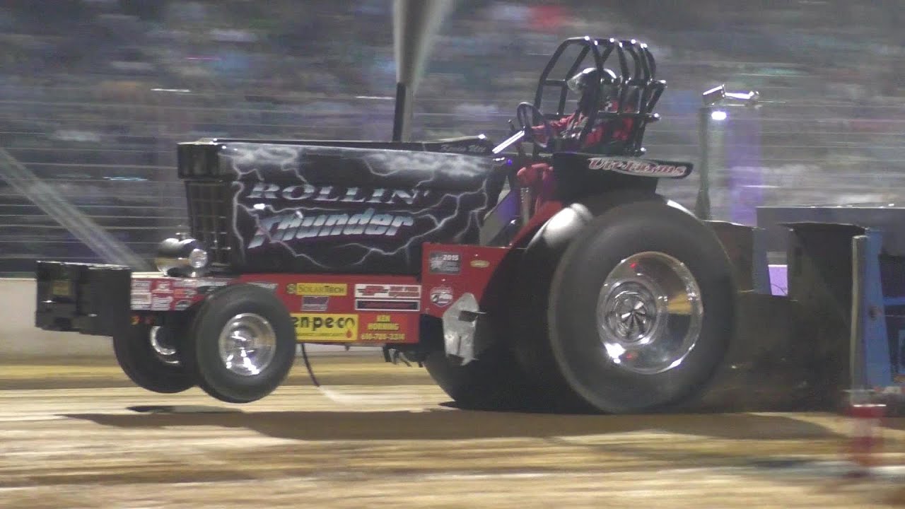 Tractor Pulling 2023: Lt Pro Tractor Pulling Action At Buck