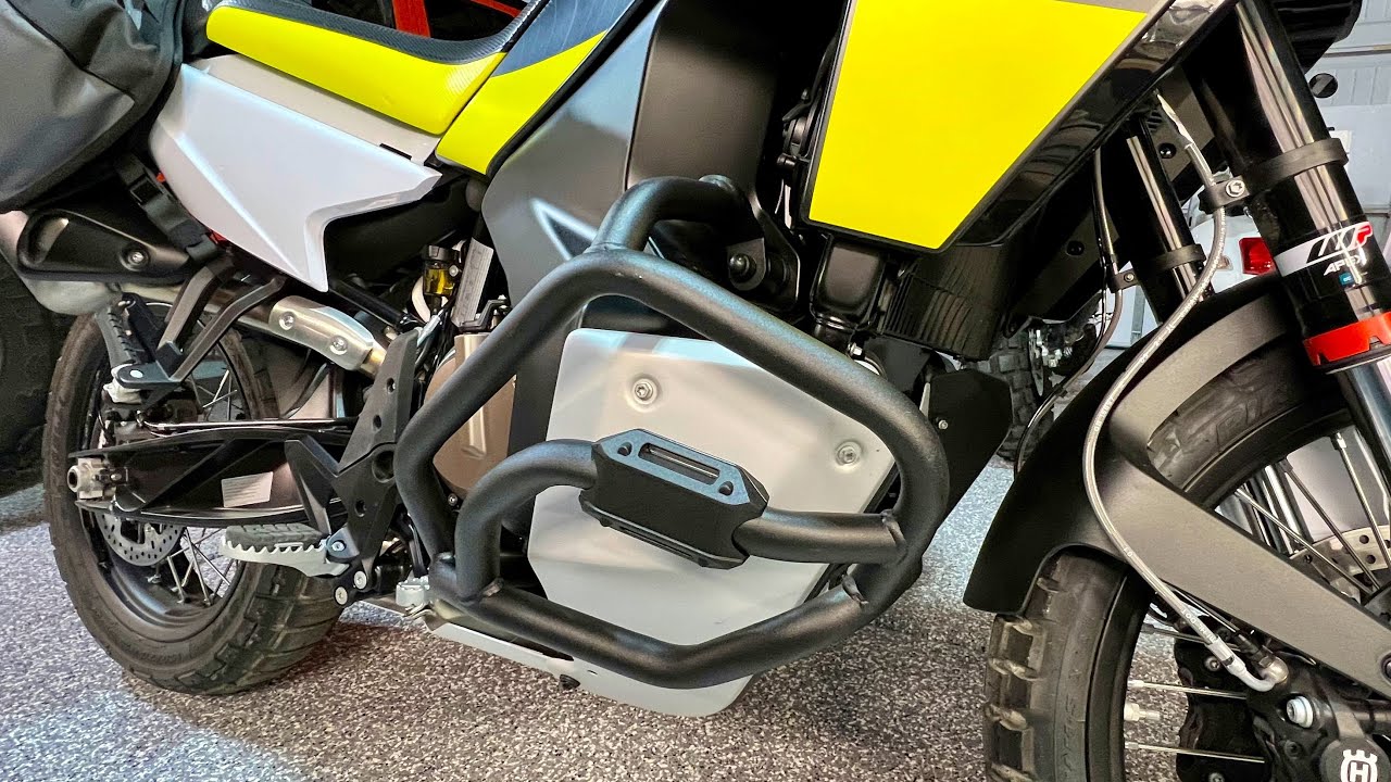 Norden 901 installation of GIVI TN7710 Engine Guards