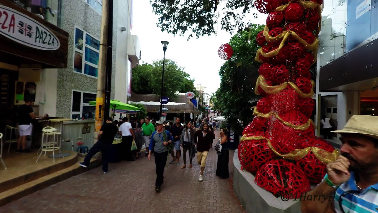 5 th Ave, Playa del Carmen, 2016 Maya Riviera