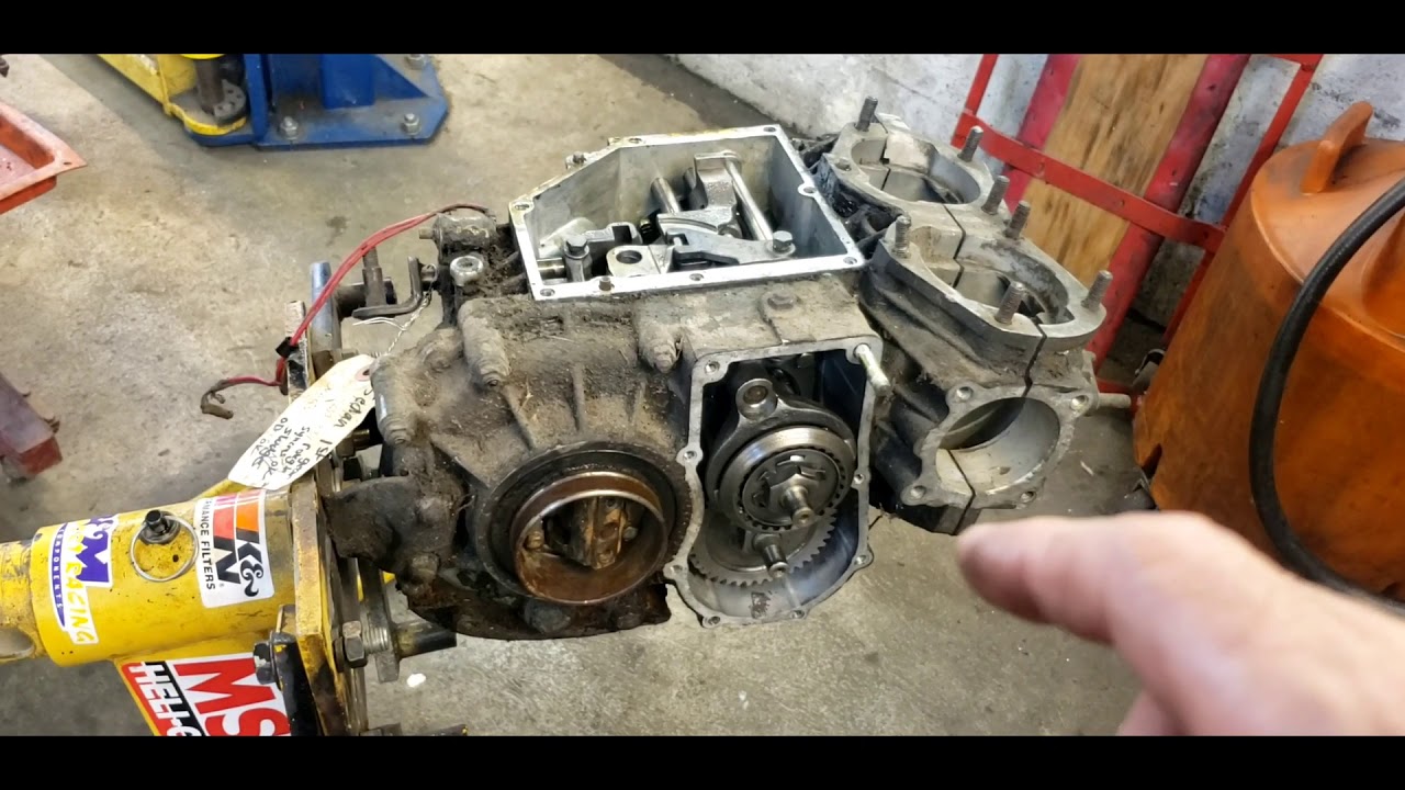 Rebuilding Two Stroke Subaru 360 Engines From Junk