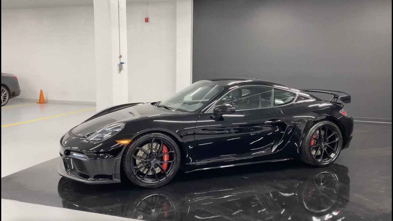 2020 Porsche 718 Cayman GT4 - Revs + Walkaround 4K