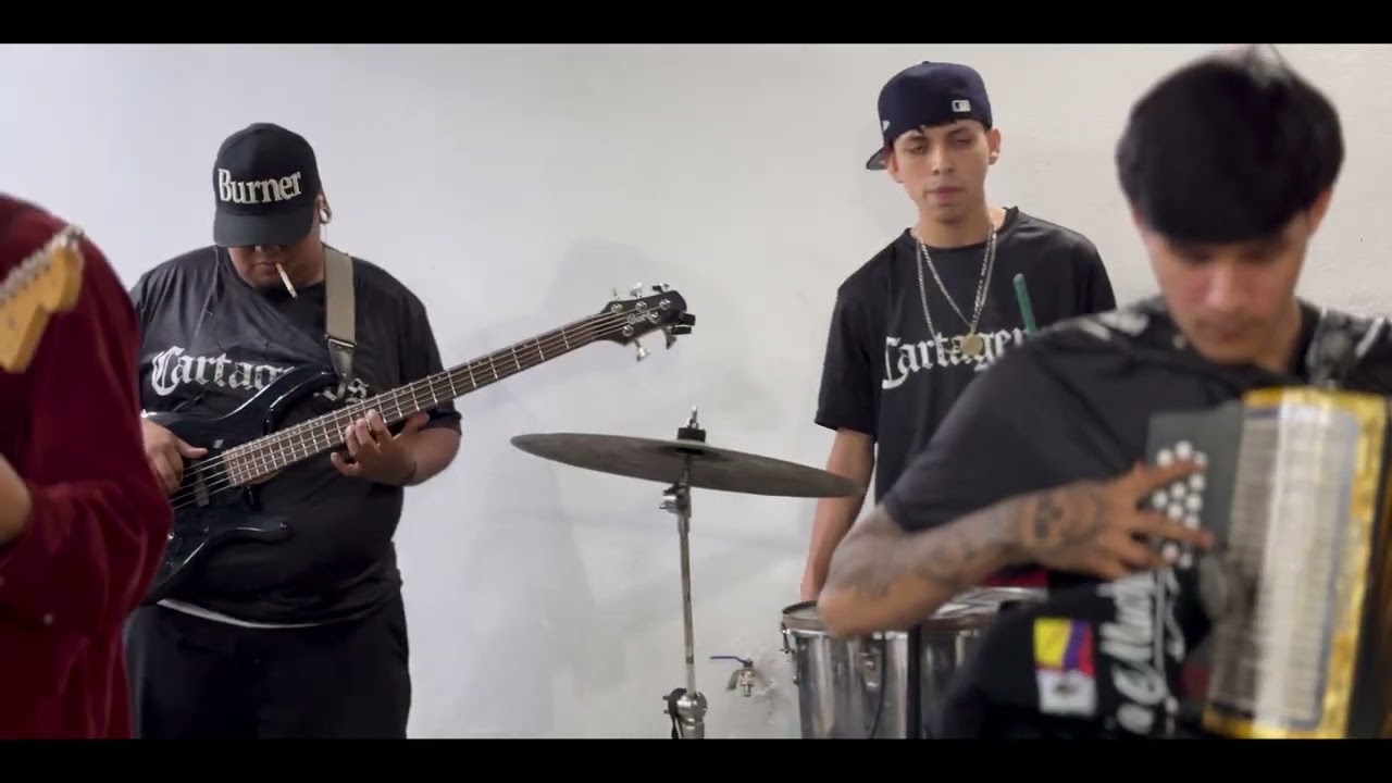 Ceniza Fria | Los cartagenos de Andres Santana | Video Oficial🔴