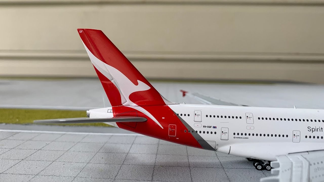 Gemini Jets Qantas Airbus A380-800 | Silver Roo Livery |  1:400 Unboxing & Review