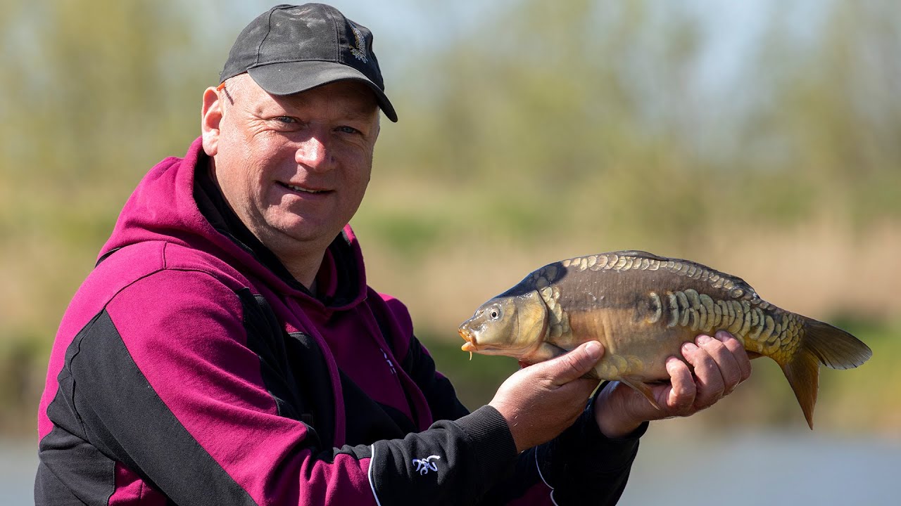 Pole Fishing Shallow | Jon Whincup