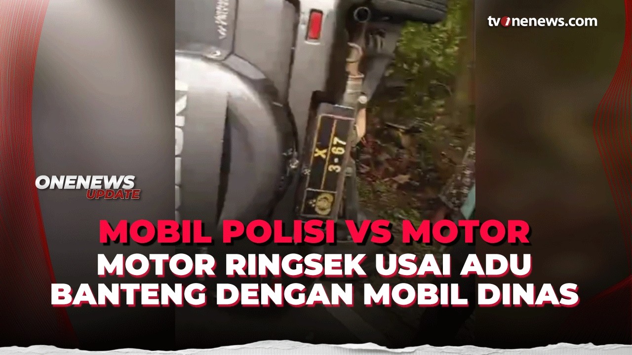 Tabrakan Maut di Bangkalan, Mobil Dinas Polisi Adu Banteng dengan Pengendara Motor | OneNews Update