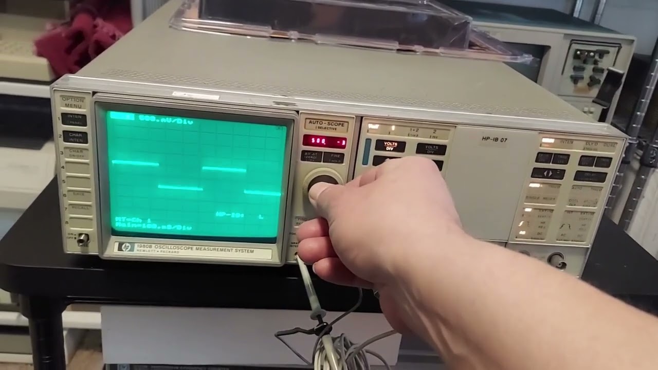 HP 1980B Oscilloscope quick repair and first impression.