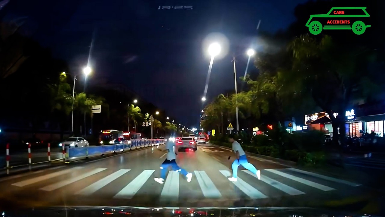Dangerous moments with pedestrians #7   || Cars Accidents