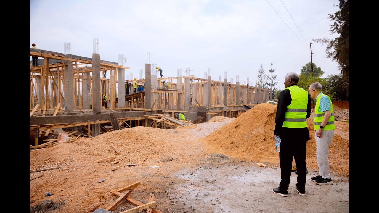 EACC:Archb Dr.Laurent Mbanda &Drayton visited the EACC new under Construction multipurpose building
