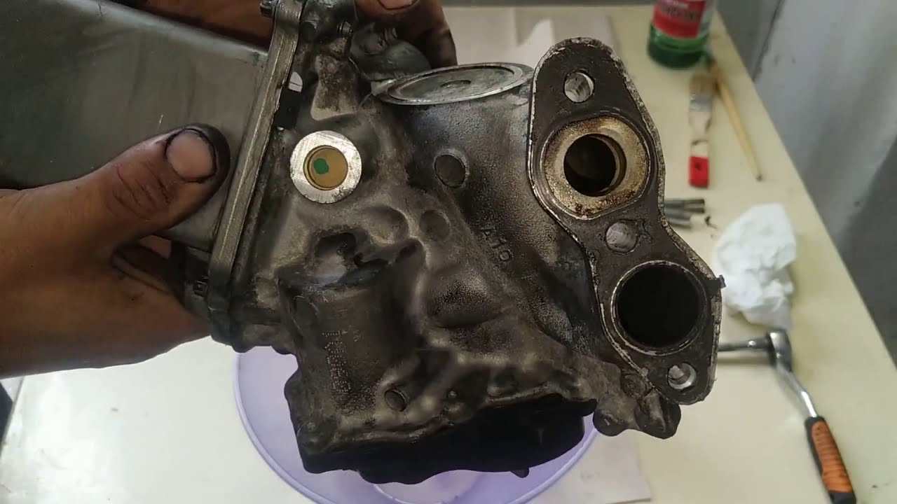 Citroen C5 2.0 HDI czyszczenie zaworu EGR, EGR VALVE CLEANING