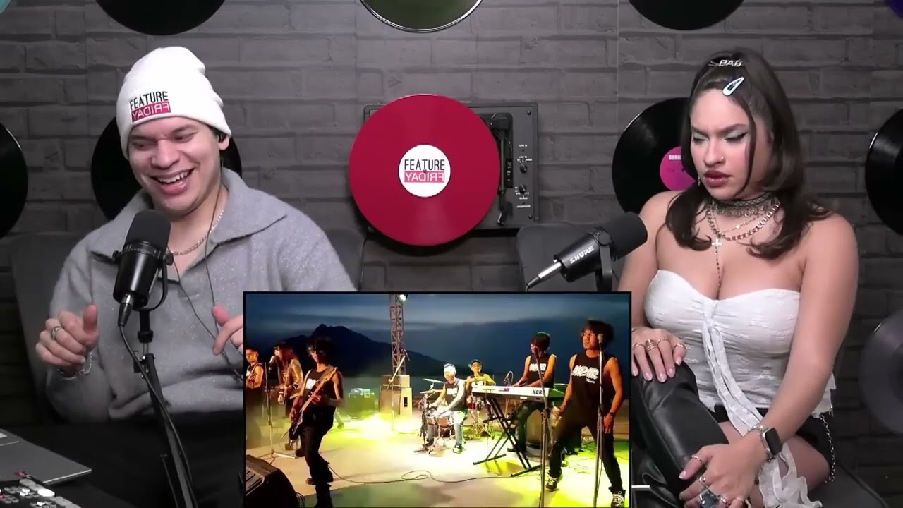 This is Wild!! Waleska & Efra react to DANGDUT VS ROCK