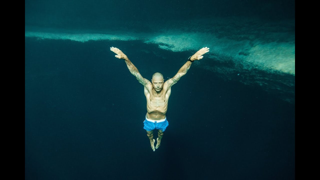 Stig Pryds -deepest P.O.V. freedive in Dean's Blue Hole