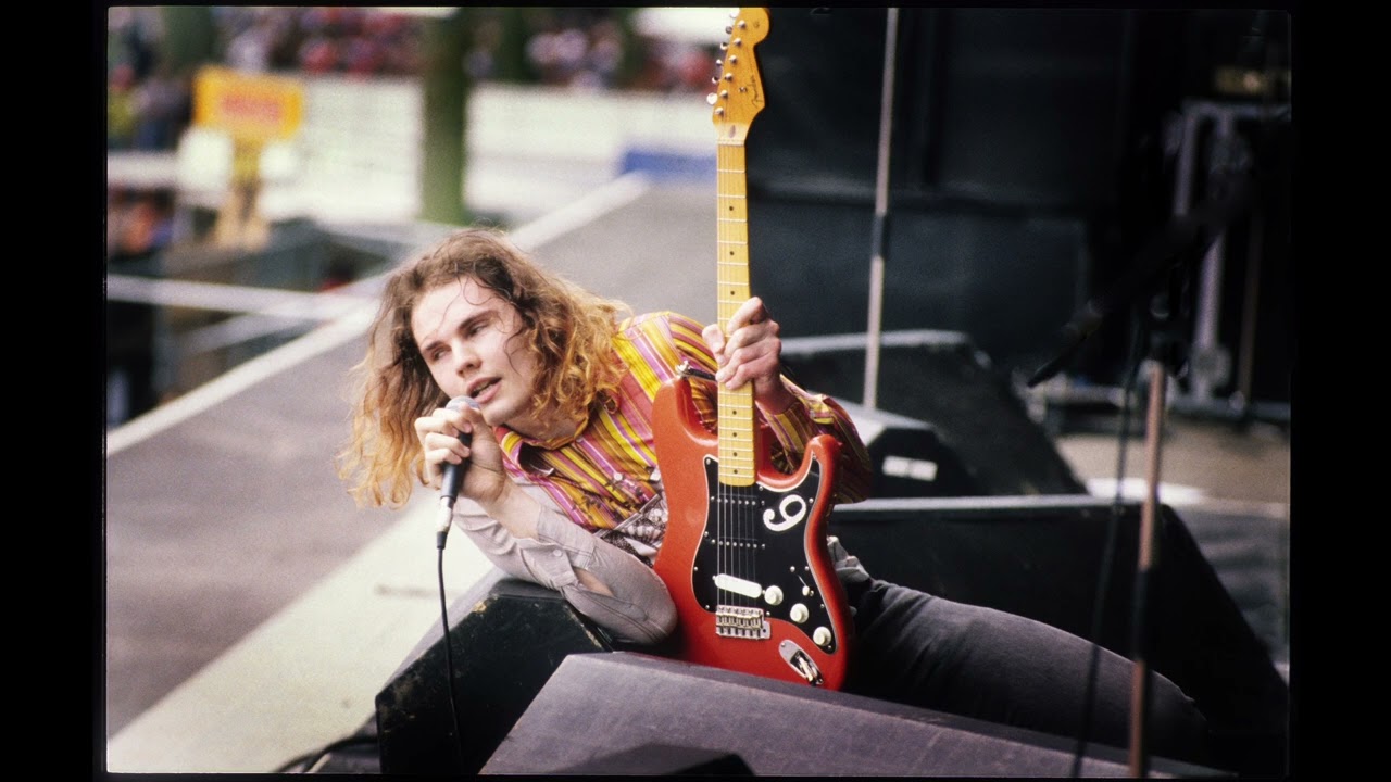 Smashing Pumpkins - VPRO Radio Session, Hilversum, Netherlands 1992-01-15 (Live In Europe Boxset)