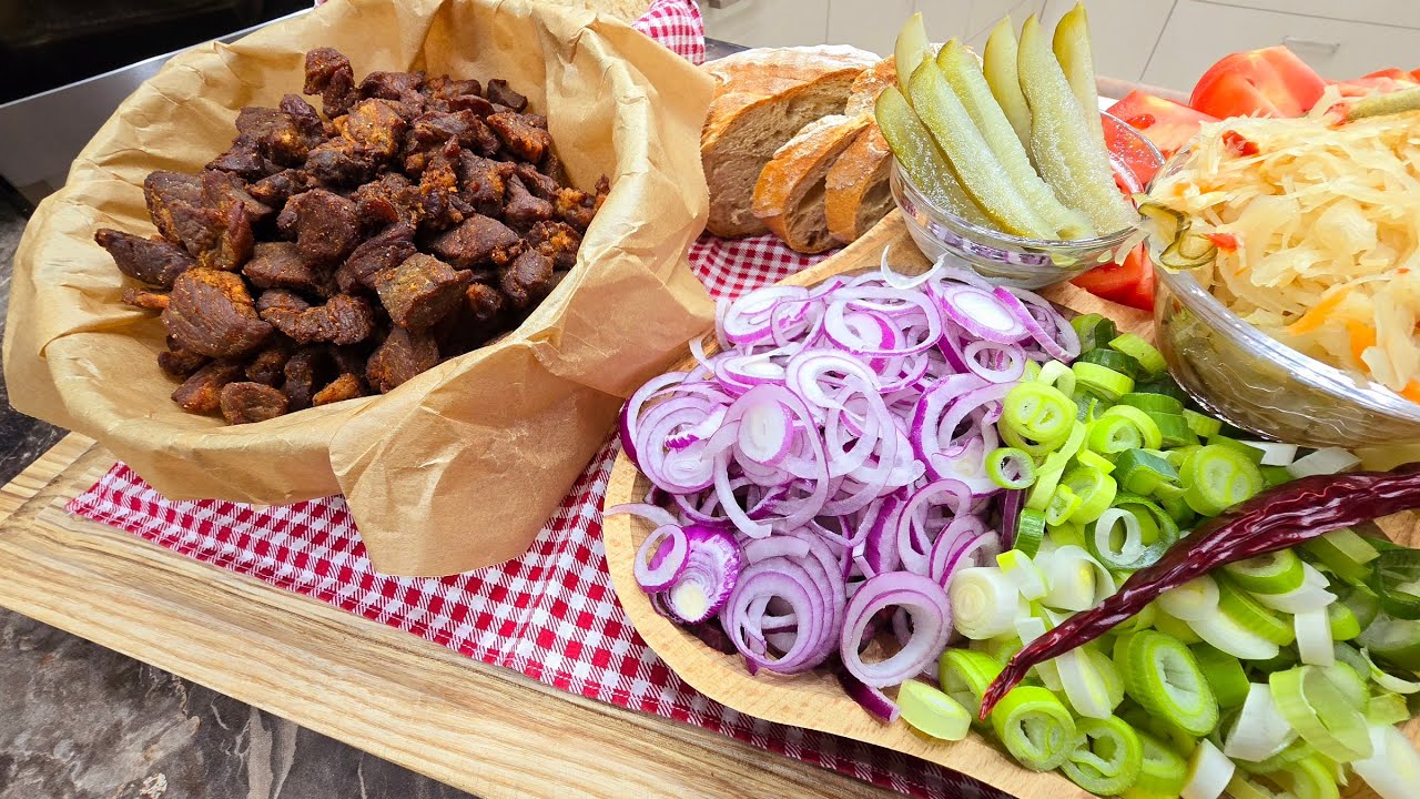 Tarja töpörtyű egy igazi különlegesség mellé ajándék alaplé ( szerintem a világ ) @szokykonyhaja