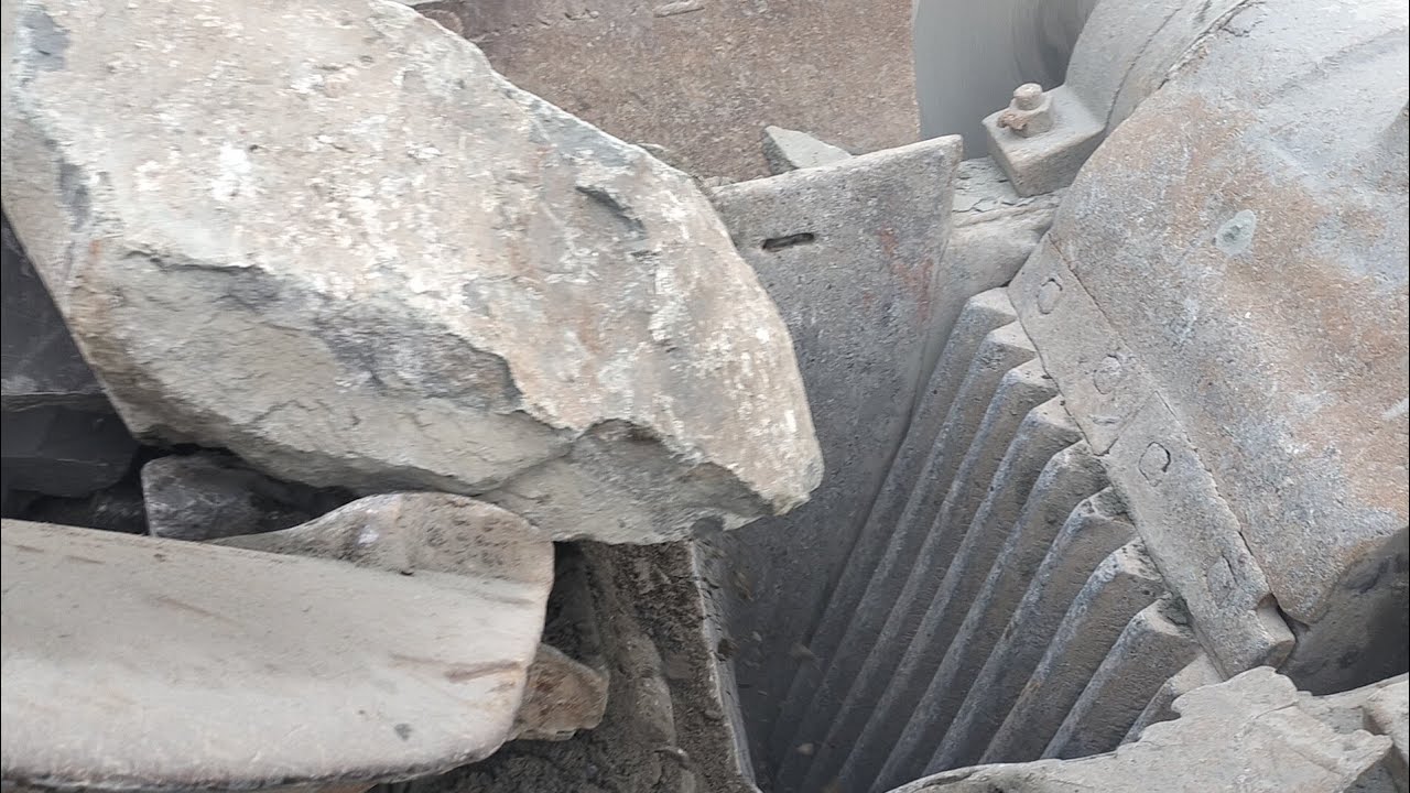 This Rock Refused to Break | Jaw Crusher Extreme Stone Crushing