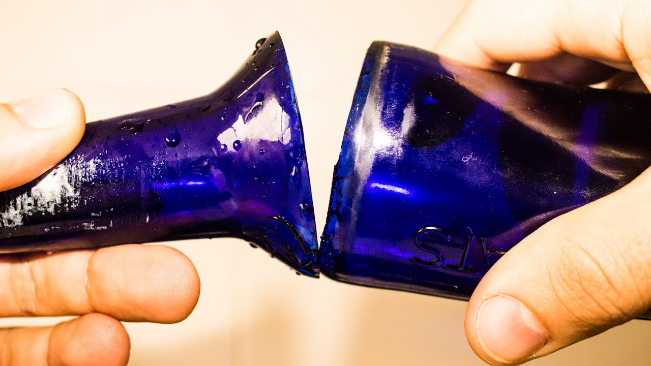 Como cortar garrafa de vidro com fogo e barbante-Skol Beates Senses