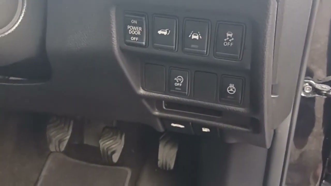 182KY6 - Nissan X-Trail 1.6 SVE 4X4 5 Seat 18 4DR RefId: 712939