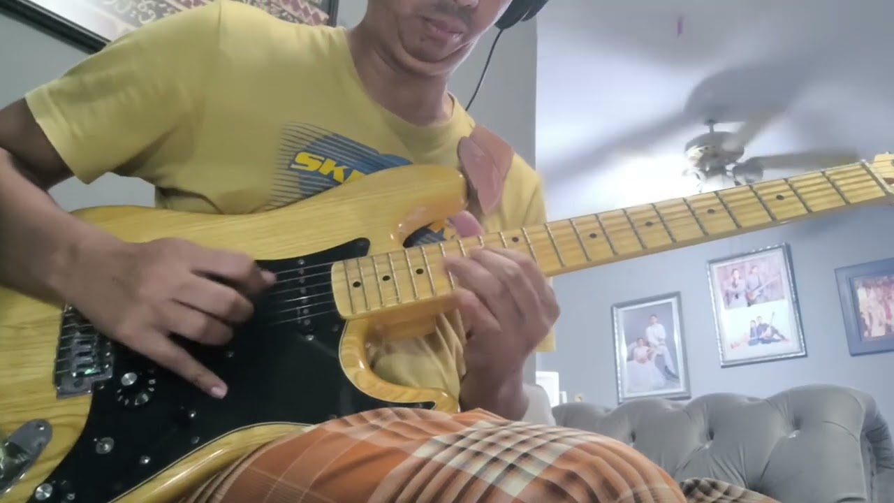 A Tale That Wasn't Right - Halloween (Solo Guitar Cover) 