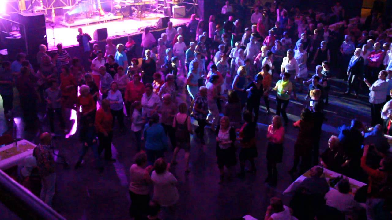 Flashmob Bal du Fresnoy Tourcoing 2015