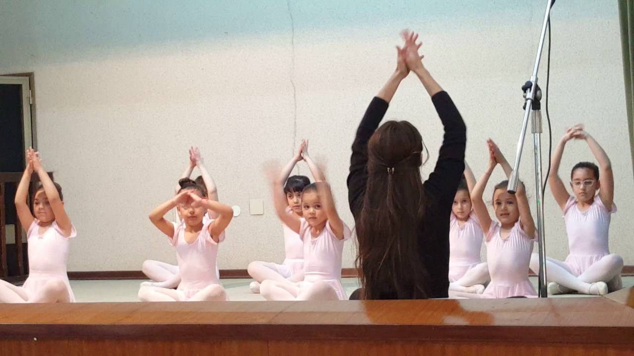 SAGGIO DANZA DI MIA SORELLA ROSY(1)