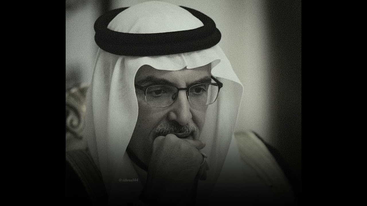 مطر معلق .. بنصف السما .. لا ينهمر ولا يرتفع .. 