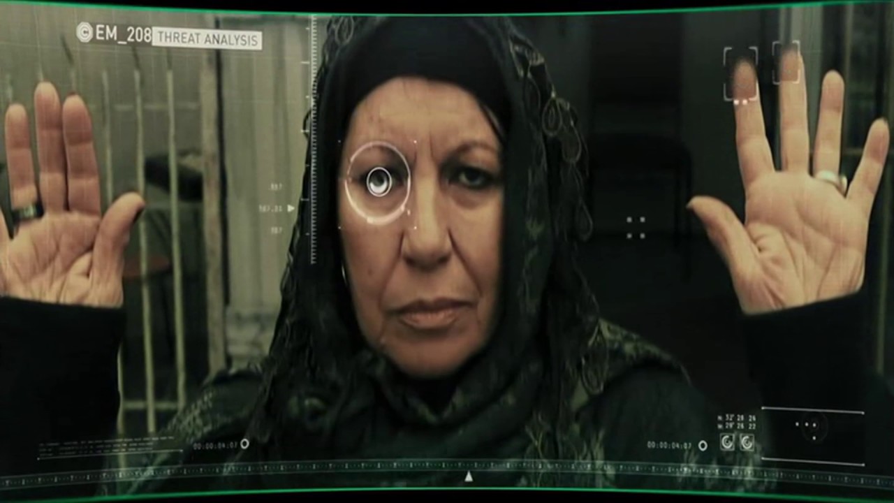 Сцена патрулирования (Робокоп 2014)
