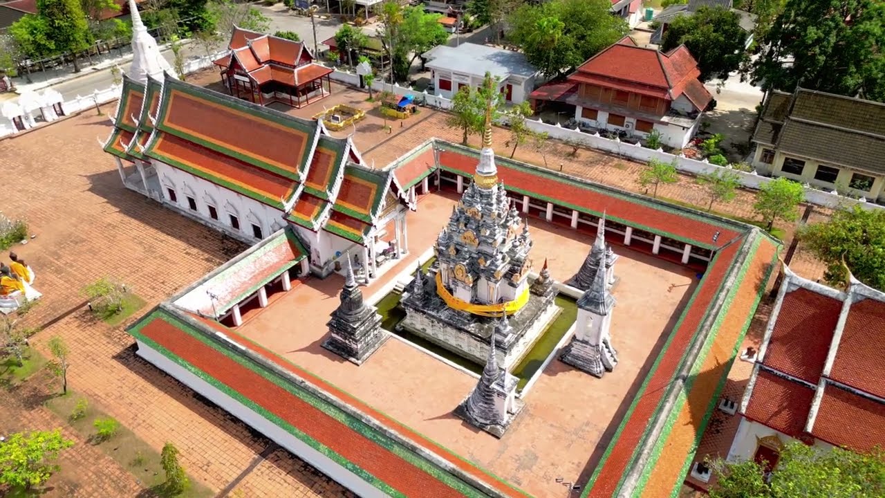 Wat Phra Borommathat Chaiya -  วัดพระบรมธาตุไชยาราชวรวิหาร  ต.เวียง อ.ไชยา จ.สุราษฎร์ธานี