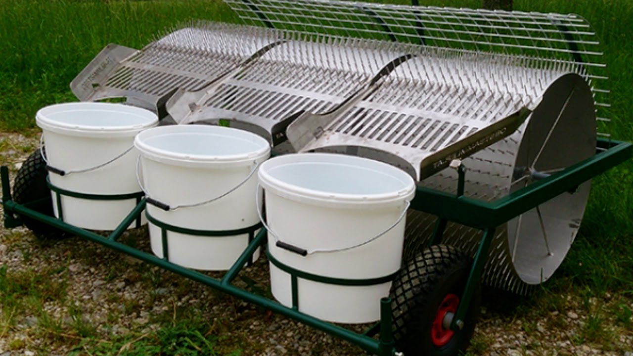 This Innovative Fruit  and Apple collecting device IS Time-saving harvest method varying fruit sizes