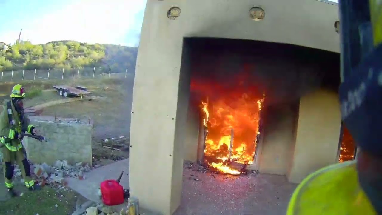LACo Fire Station 37 - West IC - Raw Footage