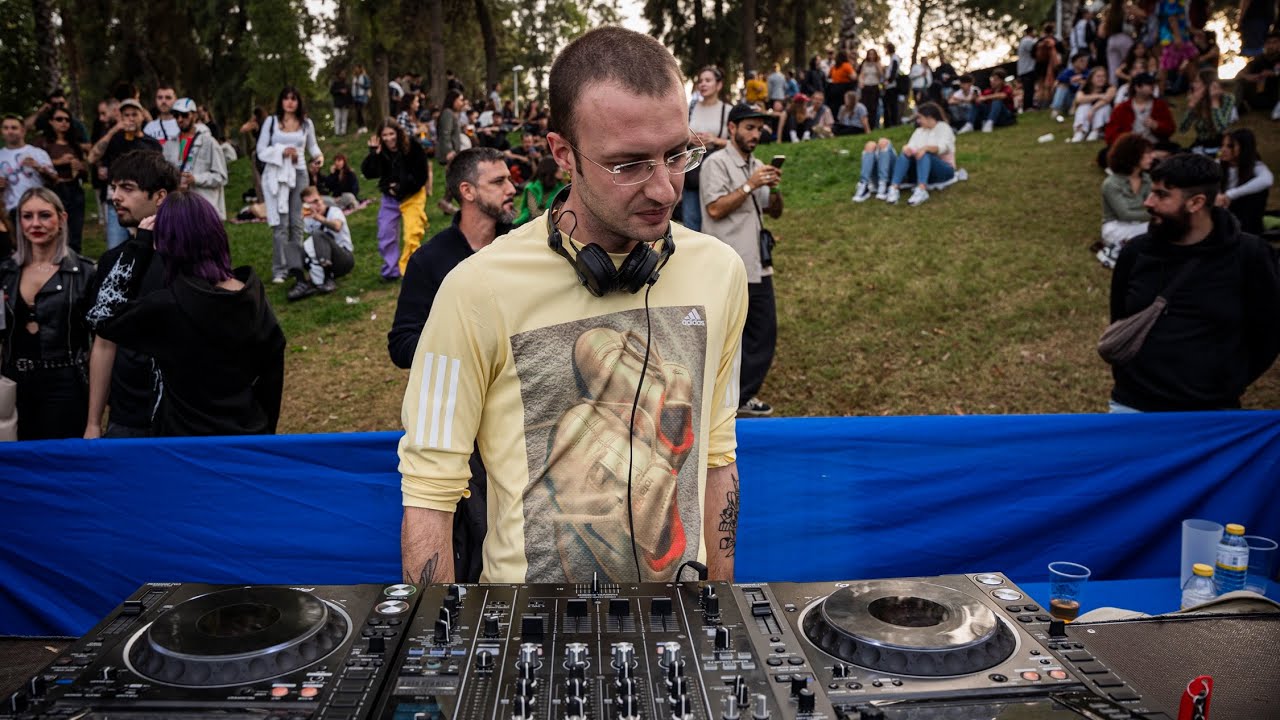 Teléfono Fijo @ Los Dominguito Stage en Electrolunch Sevilla
