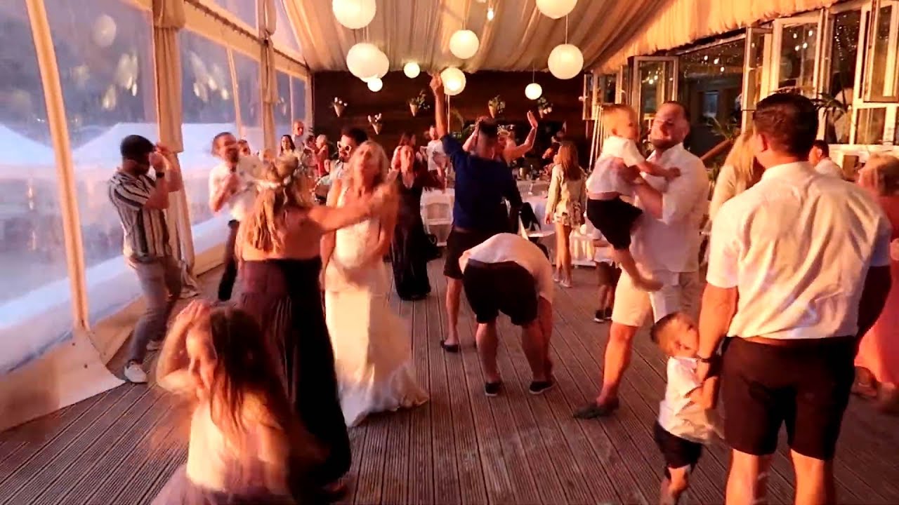 South West DJ | Mobile DJ | Cornwall