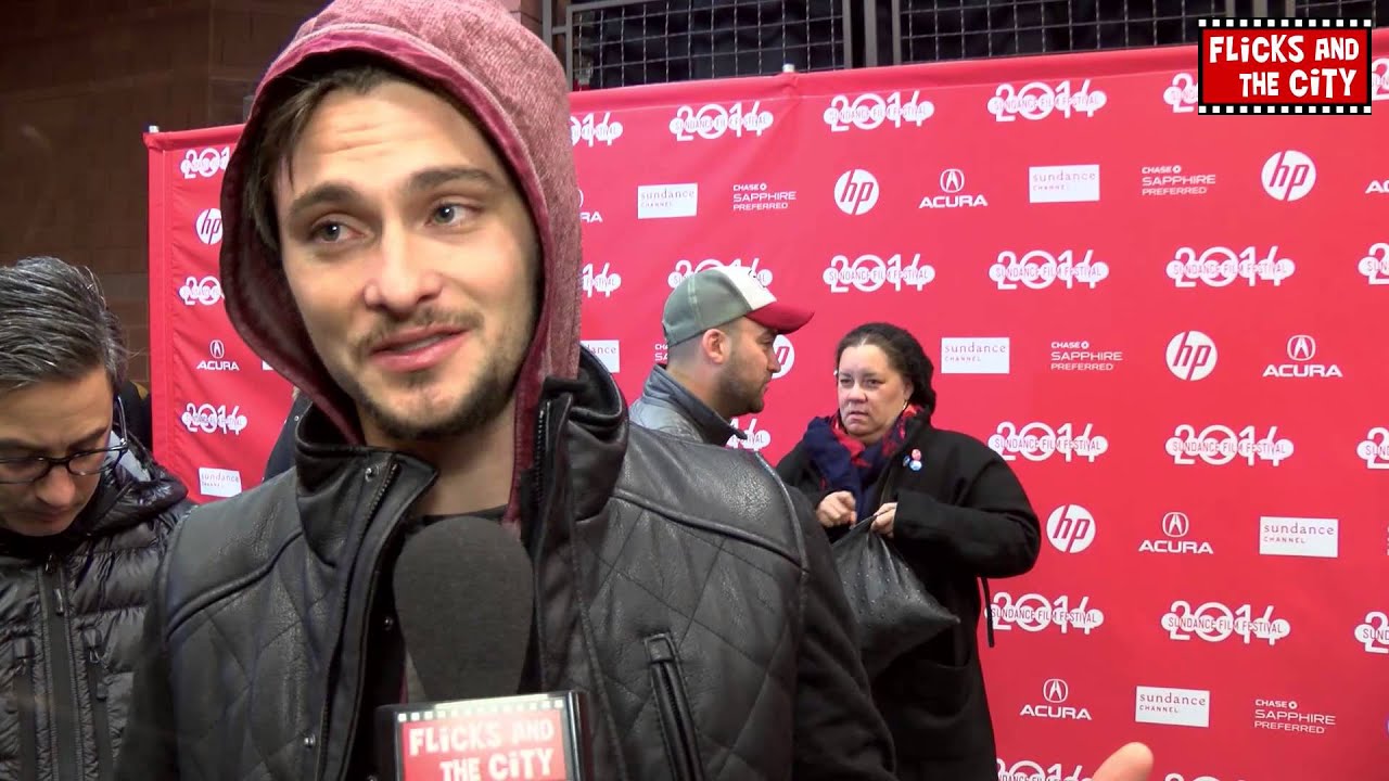 Shiloh Fernandez Interview - White Bird In A Blizzard, Queen of Carthage & Return To Sender