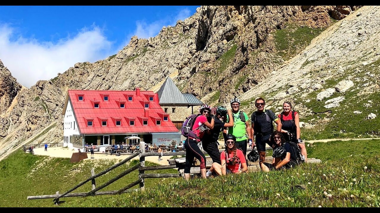 Campitello di Fassa. Val Duron. Canazei.