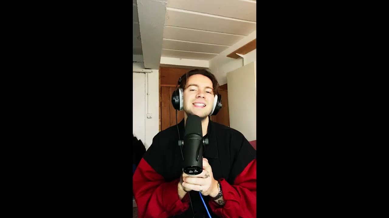 PUMPED UP KICKS cover - Jim Molyneux