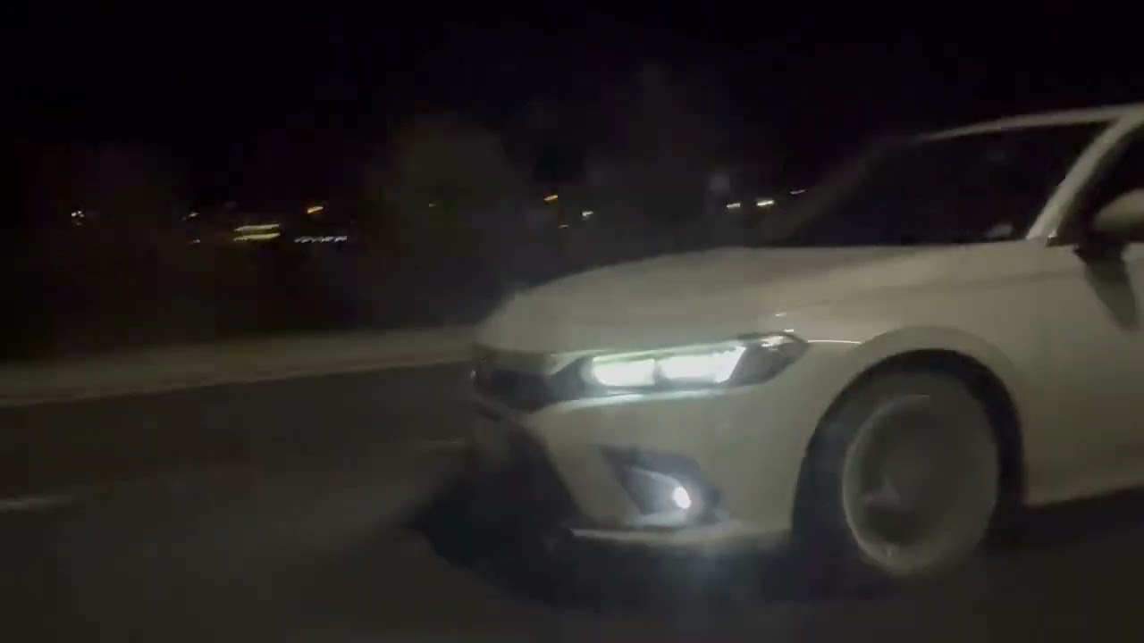 Civic Fe1 vs  Octavia 1.6 Tdi Dsg 1449 Turbo Rolling