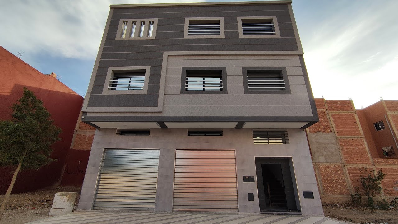 منزل 🏡 تجاري فمنتهى الجمال ❤️ مساحته 128 متر وموقع جميل ، ☎️☎️ 0606972679