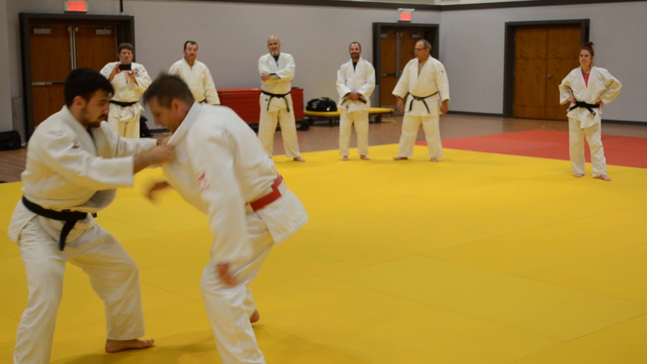 Frédéric Dambach, Le judo en cercle, Uke droitier