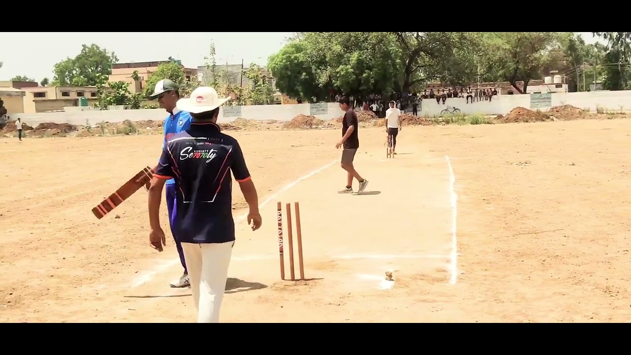 karan ambala star batsman ko local player ne ek six pr dala over dhamakedar bowling
